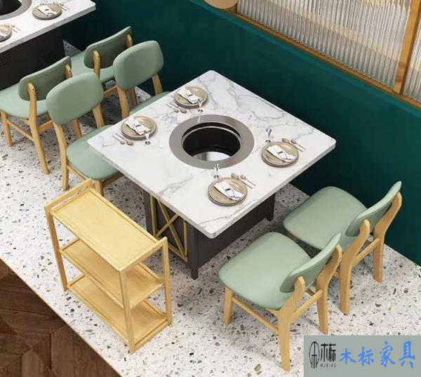 自助燒烤桌價(jià)格貴不貴？如何找燒烤桌椅廠家 