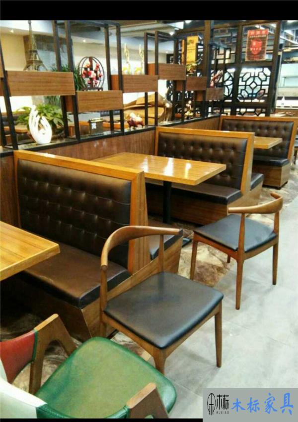 餐廳家具板式卡座沙發優點和缺點有哪些？ 