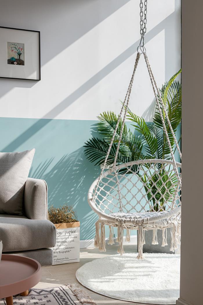 廣東火鍋店桌椅如何對(duì)電磁爐火鍋?zhàn)琅鋫? title=